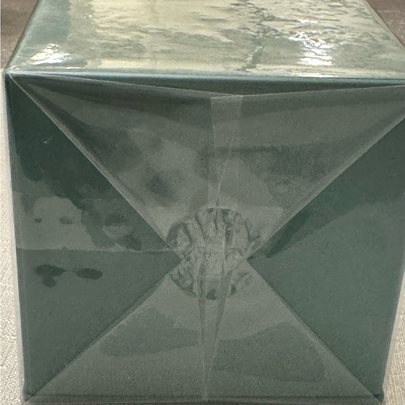 NIB “La Mer” Crème de la Mer Moisturizing Cream. 2oz./60ml **SEALED** - Picture 14 of 14